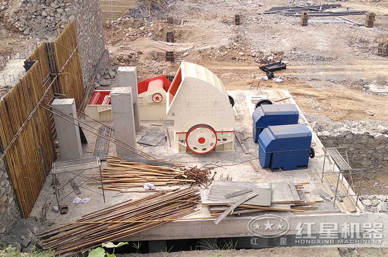 1615重錘破碎機參數(shù)_產(chǎn)量是多少？