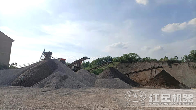 玄武巖制砂能替代河沙用于混凝土？制砂設(shè)備種類(lèi)有幾種